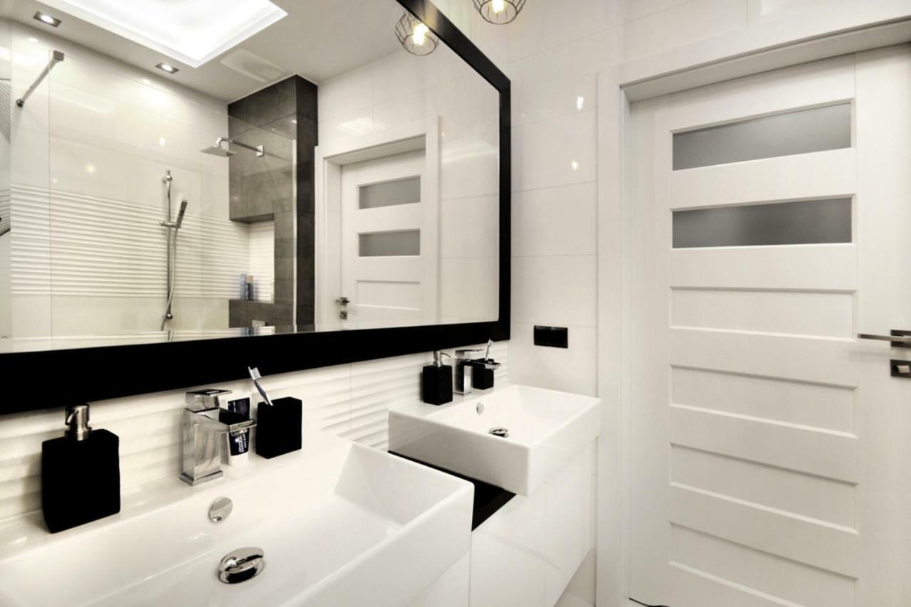Bulwary Wislane P&O Serviced Apartments With Ac Warszawa Eksteriør bilde