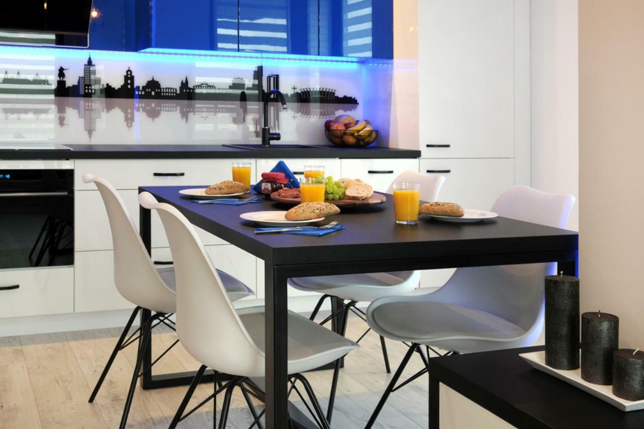 Bulwary Wislane P&O Serviced Apartments With Ac Warszawa Eksteriør bilde