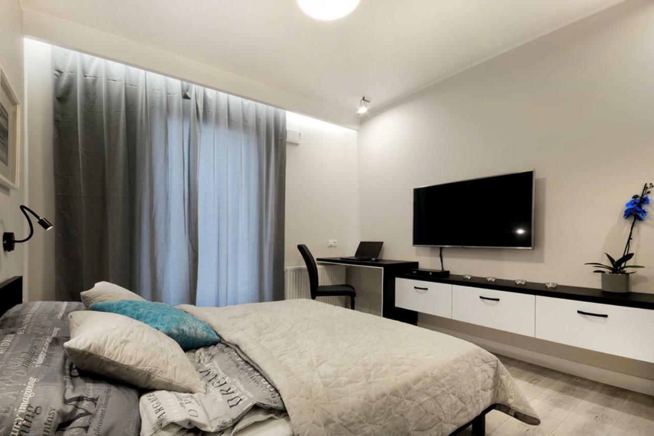 Bulwary Wislane P&O Serviced Apartments With Ac Warszawa Eksteriør bilde