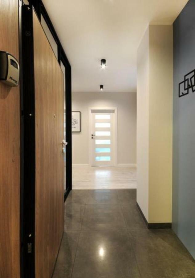 Bulwary Wislane P&O Serviced Apartments With Ac Warszawa Eksteriør bilde